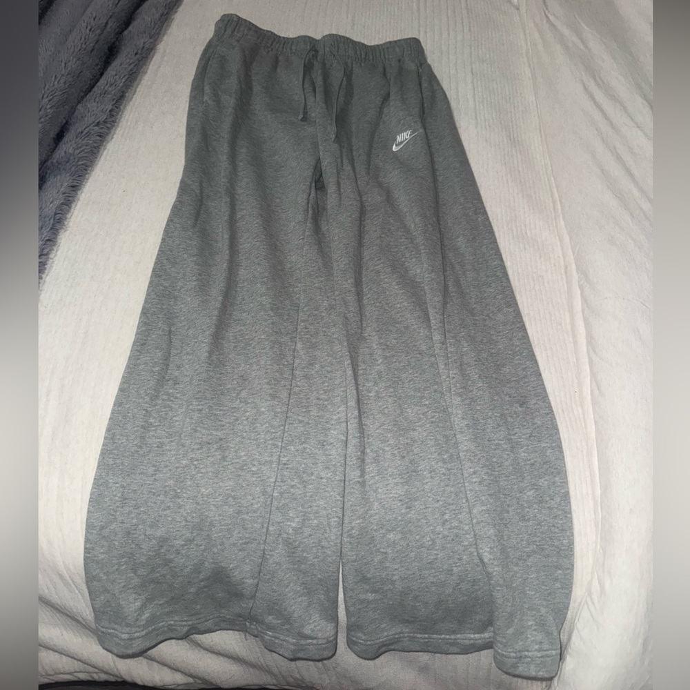 Nike Women’s Grey Wide Leg Joggers